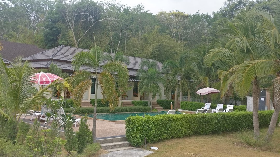 Aonang Family Pool Resort