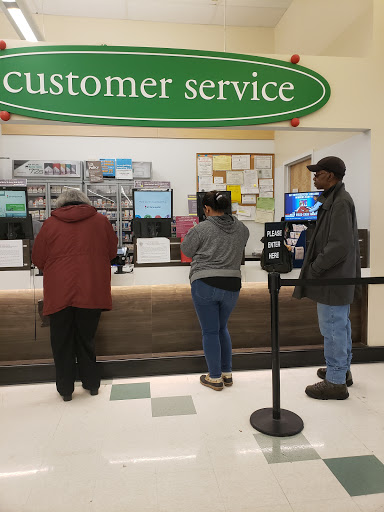 Grocery Store «Stop & Shop», reviews and photos, 460 Blue Hill Avenue, Boston, MA 02121, USA