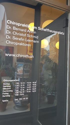 Kommentare und Rezensionen über Mr. Dr. Bernard Anklin Chiropraktik am Schaffhauserplatz