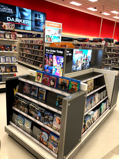 Department Store «Target», reviews and photos, 1 Mystic View Rd, Everett, MA 02149, USA