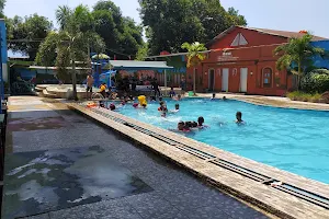 Istana Mappala Pool image