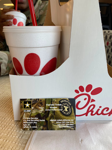 Fast Food Restaurant «Chick-fil-A», reviews and photos, 1018 N Main St, Suffolk, VA 23434, USA