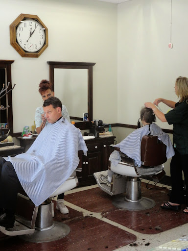 Barber Shop «Tolland Barbers LLC», reviews and photos, 652 Tolland Stage Rd, Tolland, CT 06084, USA