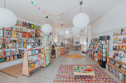 Squishy Minnie Bookstore