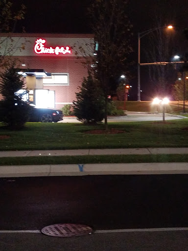 Fast Food Restaurant «Chick-fil-A», reviews and photos, 354 W Army Trail Rd, Bloomingdale, IL 60108, USA