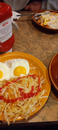 Restaurant «James Street Inn Restaurant & Catering», reviews and photos, 255 James St, Holland, MI 49424, USA