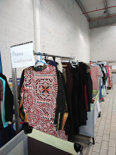 Magasin de vêtements Boutique solidaire gailhenc le phénix Carcassonne