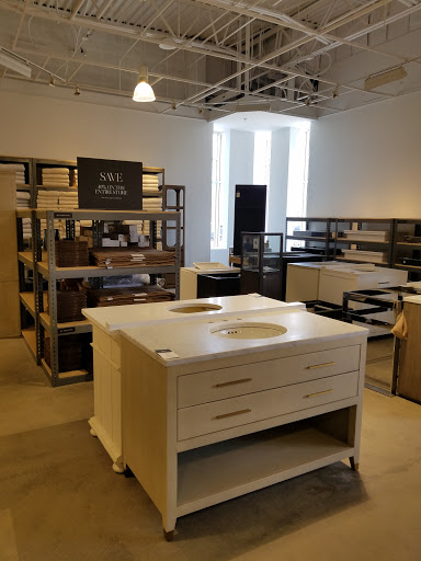 Interior Designer «Restoration Hardware Outlet», reviews and photos, 241 Fort Evans Rd NE #841, Leesburg, VA 20176, USA