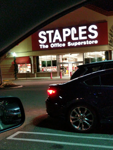 Office Supply Store «Staples», reviews and photos, 136 Kingsland Rd, Clifton, NJ 07014, USA