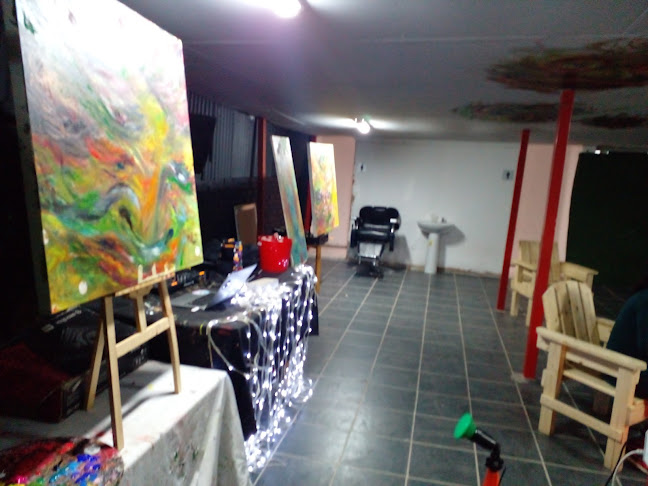 Moholo Ndidi Car Wash