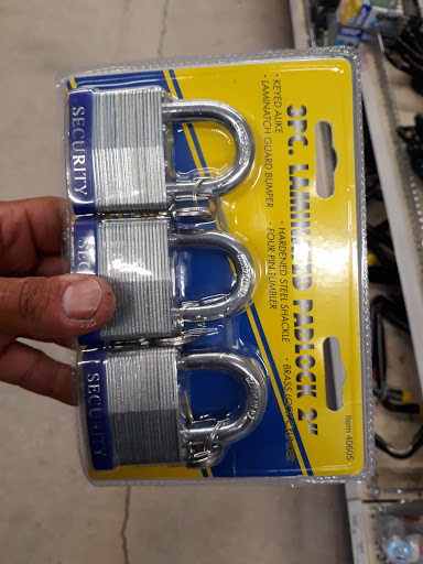 Tool Store «Harbor Freight Tools», reviews and photos, 410 W 49th St #104, Hialeah, FL 33012, USA