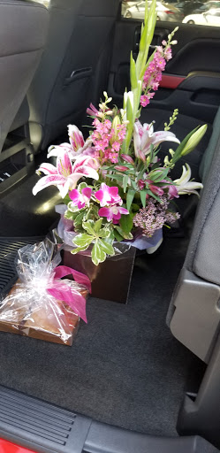 Florist «Spring Flowers & Gifts», reviews and photos, 711 Broadway, Sonoma, CA 95476, USA