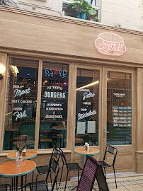 Photos du propriétaire du Restaurant de hamburgers Cuties à Paris - n°4