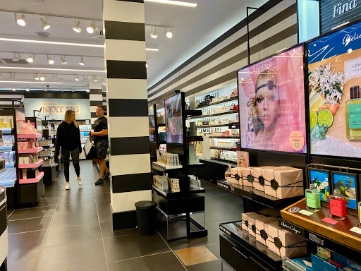 Cosmetics Store «SEPHORA», reviews and photos, 75 Middlesex Turnpike #1061, Burlington, MA 01803, USA