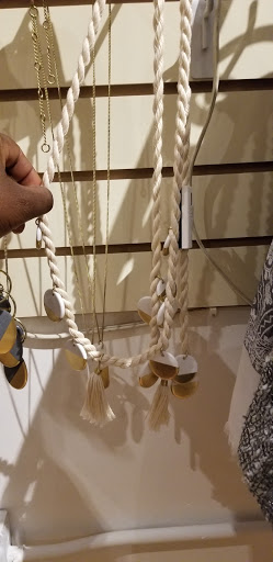 Gift Shop «Ten Thousand Villages», reviews and photos, 719 Main St, Evanston, IL 60202, USA