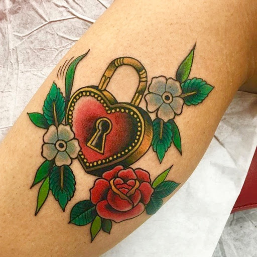 Tattoo Shop «American Dream Tattoo Studio», reviews and photos, 590 N Azusa Ave, Covina, CA 91722, USA