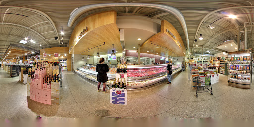 Grocery Store «Plum Market Bloomfield», reviews and photos, 3675 W Maple Rd, Bloomfield Twp, MI 48301, USA