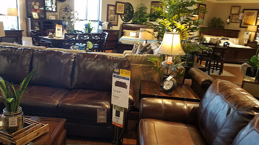 Furniture Store «Ashley HomeStore», reviews and photos, 6001 Redwood Dr #150, Rohnert Park, CA 94928, USA