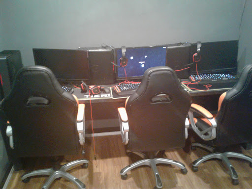 Video Arcade «Tier 1 Gaming Lounge», reviews and photos, 4350 S 27th St, Milwaukee, WI 53221, USA