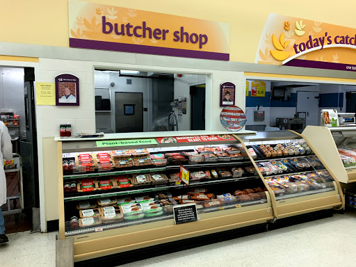 Grocery Store «Stop & Shop», reviews and photos, 250 Bellevue Ave, Newport, RI 02840, USA