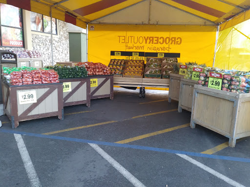 Grocery Store «Grocery Outlet Bargain Market», reviews and photos, 12010 San Pablo Ave, Richmond, CA 94805, USA