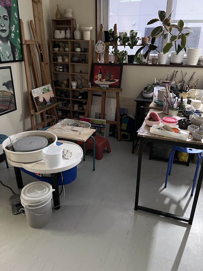 Rofiiqoh Ceramics Studio