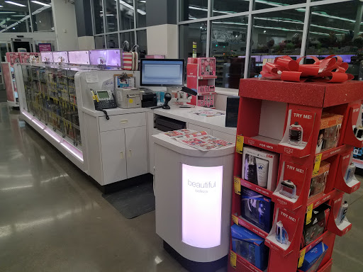 Drug Store «Walgreens», reviews and photos, 589 N McLean Blvd, Elgin, IL 60123, USA