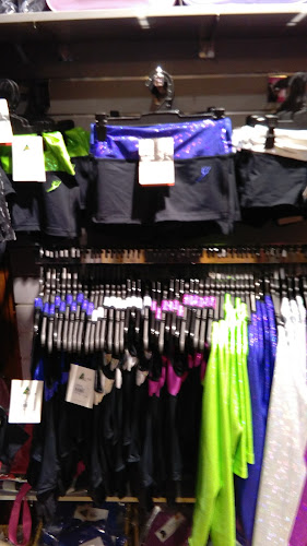 https://thedancerswardrobe.co.nz/