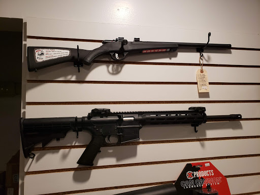 Gun Shop «Smith Outfitters, LLC», reviews and photos, 254 Avery Ave, Steubenville, OH 43952, USA