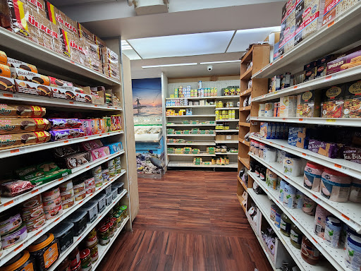 Supermarket «Berry Fresh Farm», reviews and photos, 43-26 Ditmars Blvd, Astoria, NY 11105, USA