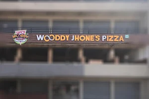 Wooddy Jhones Pizza image