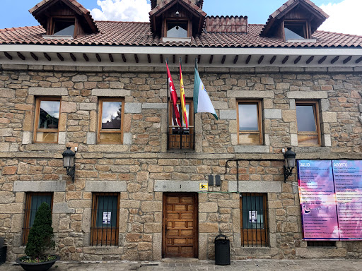 Navacerrada Town Hall en Navacerrada