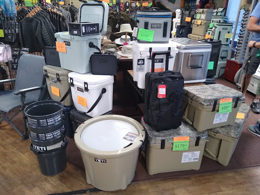 Outdoor Sports Store «Wiley Outdoor Sports», reviews and photos, 1820 6th Ave SE # U, Decatur, AL 35601, USA