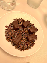 Chocolat du Restaurant Pavyllon Paris - Yannick Alléno - n°18