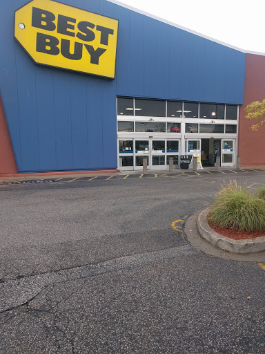 Electronics Store «Best Buy», reviews and photos, 1987 Sam Rittenberg Blvd, Charleston, SC 29407, USA