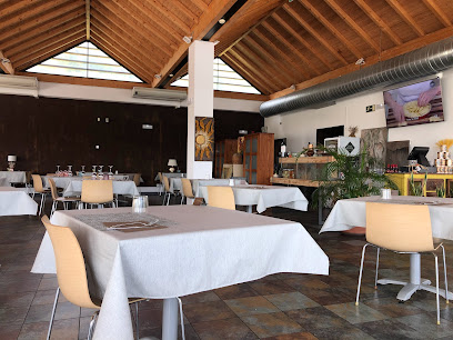 Restaurante El Camino Apòra - Km 16, Autovia del Camino, 31133 Legarda, Navarra, Spain