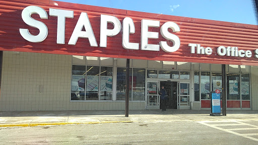 Office Supply Store «Staples», reviews and photos, 757 Gallivan Blvd, Dorchester, MA 02122, USA