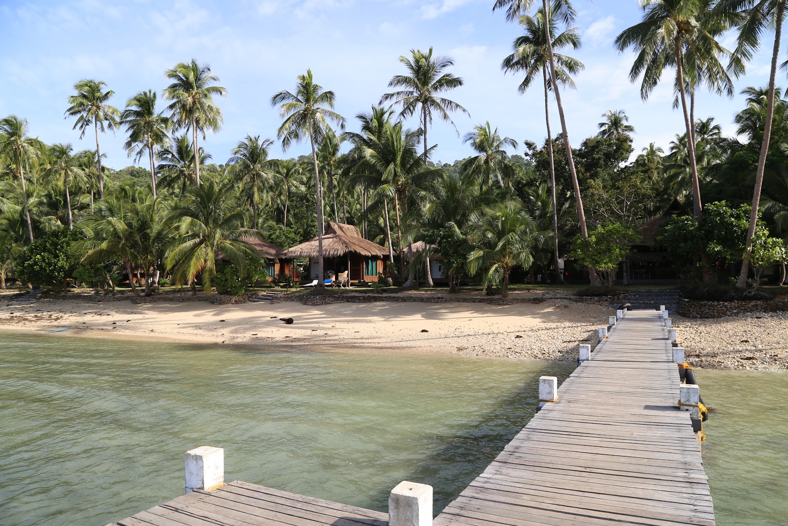 Foto von Dolarog Beach - beliebter Ort unter Entspannungskennern