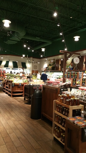 Grocery Store «The Fresh Market», reviews and photos, 1805 Rudy Ln, Louisville, KY 40207, USA