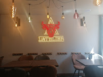 Atmosphère du Restaurant L'ATELIER DU BURGER à Lamballe-Armor - n°4