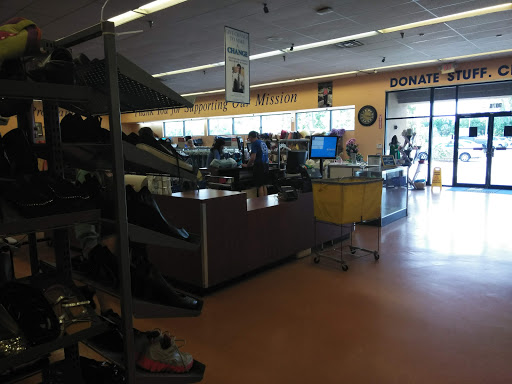 Thrift Store «Goodwill Palm City Store & Donation Center», reviews and photos, 3078 SW Martin Downs Blvd, Palm City, FL 34990, USA