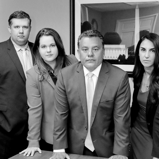 Personal Injury Attorney «Law Offices Of Robert Castro -The Injury Law Firm», reviews and photos