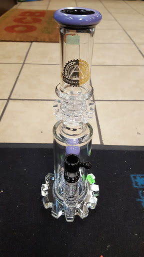 Tobacco Shop «King Smoke Shop», reviews and photos, 7758 15th Ave NW, Seattle, WA 98117, USA