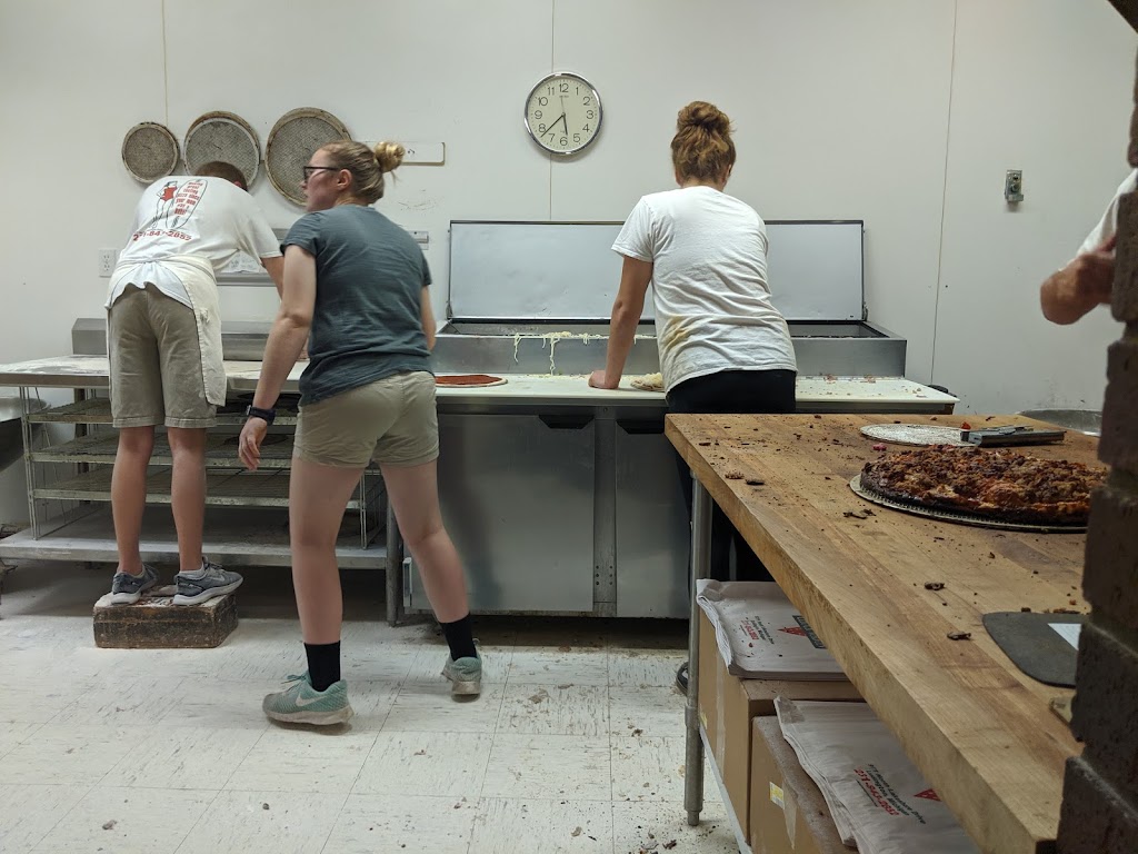 Chuck Wagon Pizza 49431