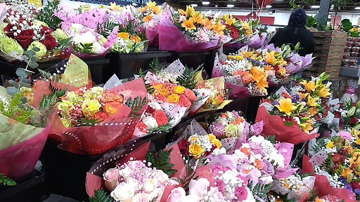 Grocery Store «Garden State Farmers Market», reviews and photos, 2549 US-1, North Brunswickck, NJ 08816, USA