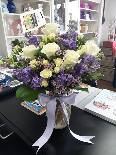 Lake View Florist image