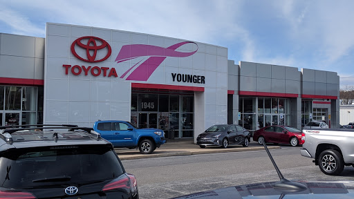 Used Car Dealer «Younger Toyota», reviews and photos, 1945 Dual Hwy, Hagerstown, MD 21740, USA