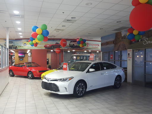 Toyota Dealer «Middletown Toyota», reviews and photos, 634 Newfield St, Middletown, CT 06457, USA