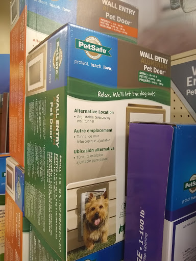 Pet Supply Store «PetSmart», reviews and photos, 950 Hanes Mall Blvd, Winston-Salem, NC 27103, USA