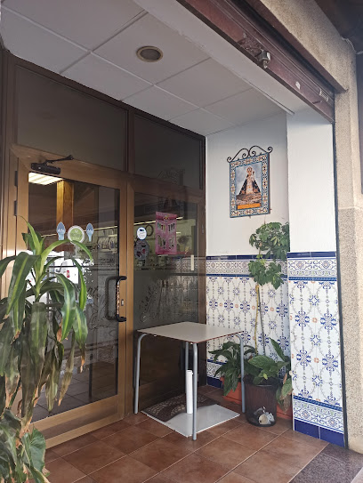 Restaurante Linde,s - Carrer Segorbe, 39, 03206 Elx, Alicante, Spain